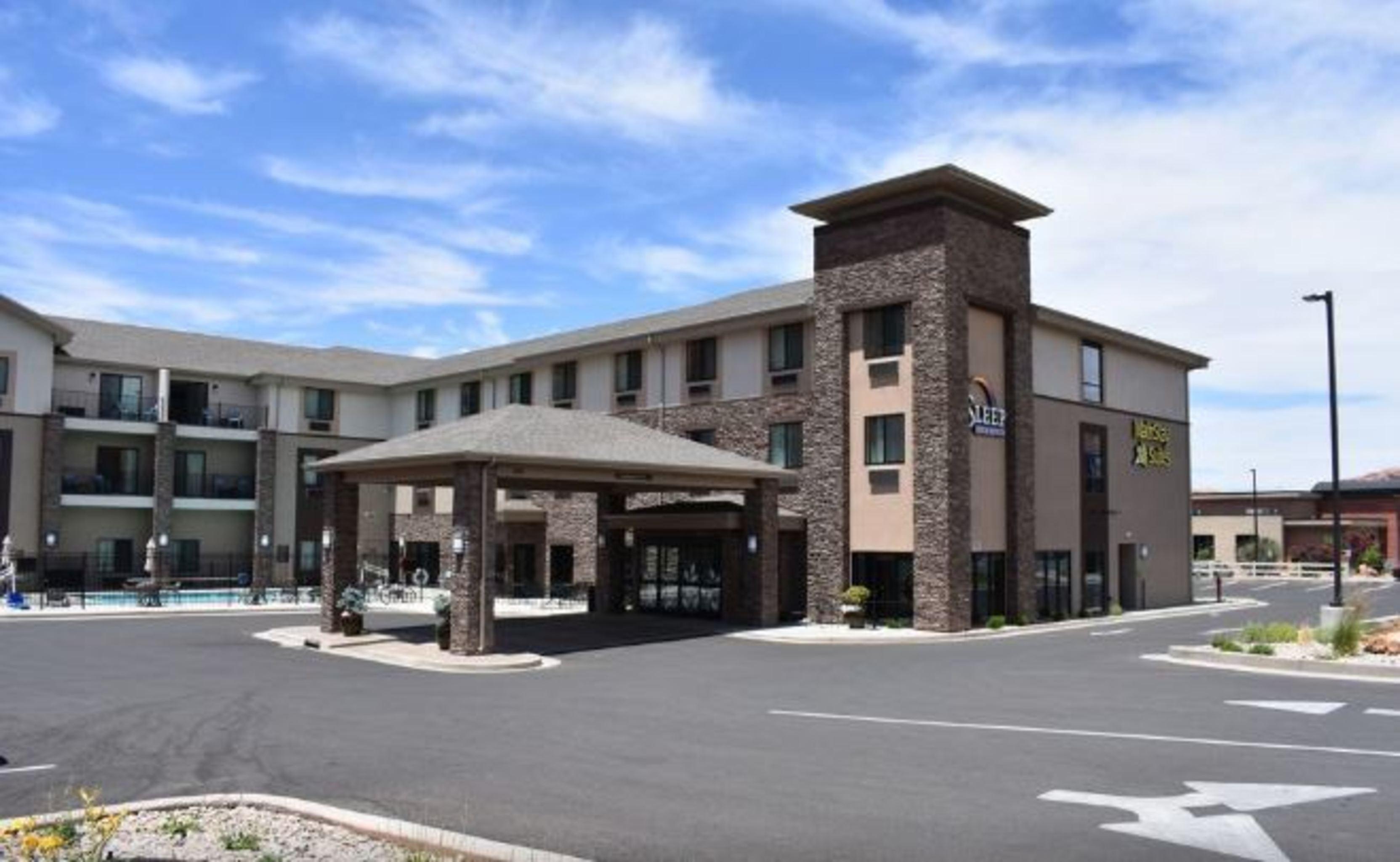 Sleep Inn & Suites Moab Near Arches National Park Exterior photo